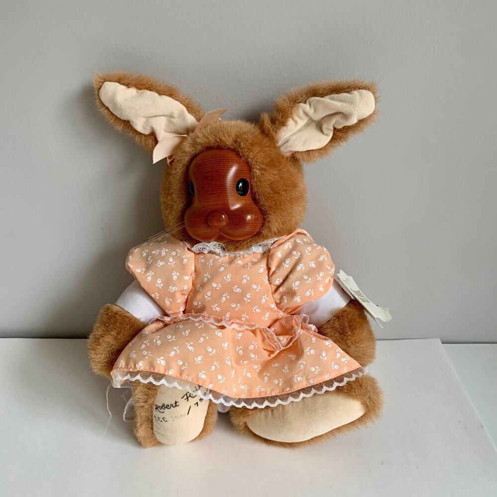 Robert Raikes Aunt Marylou Bunny Rabbit Doll COA Box